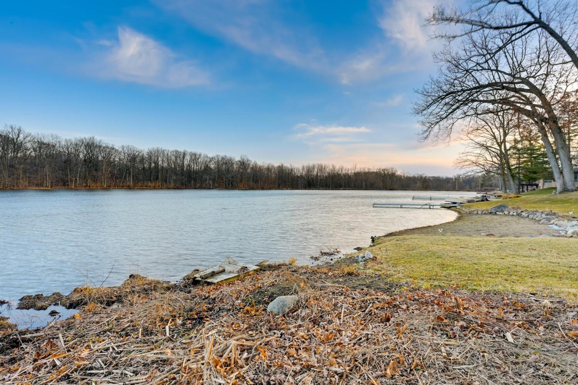 Lakefront Hartland Cottage With Patio And Fire Pits! Экстерьер фото